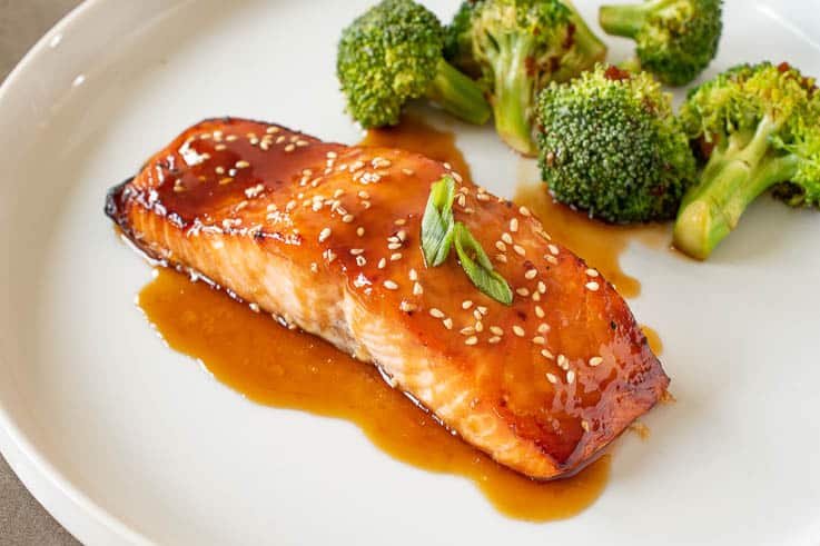 Easy Homemade Teriyaki Glazed Salmon for Quick Weeknight Dinners